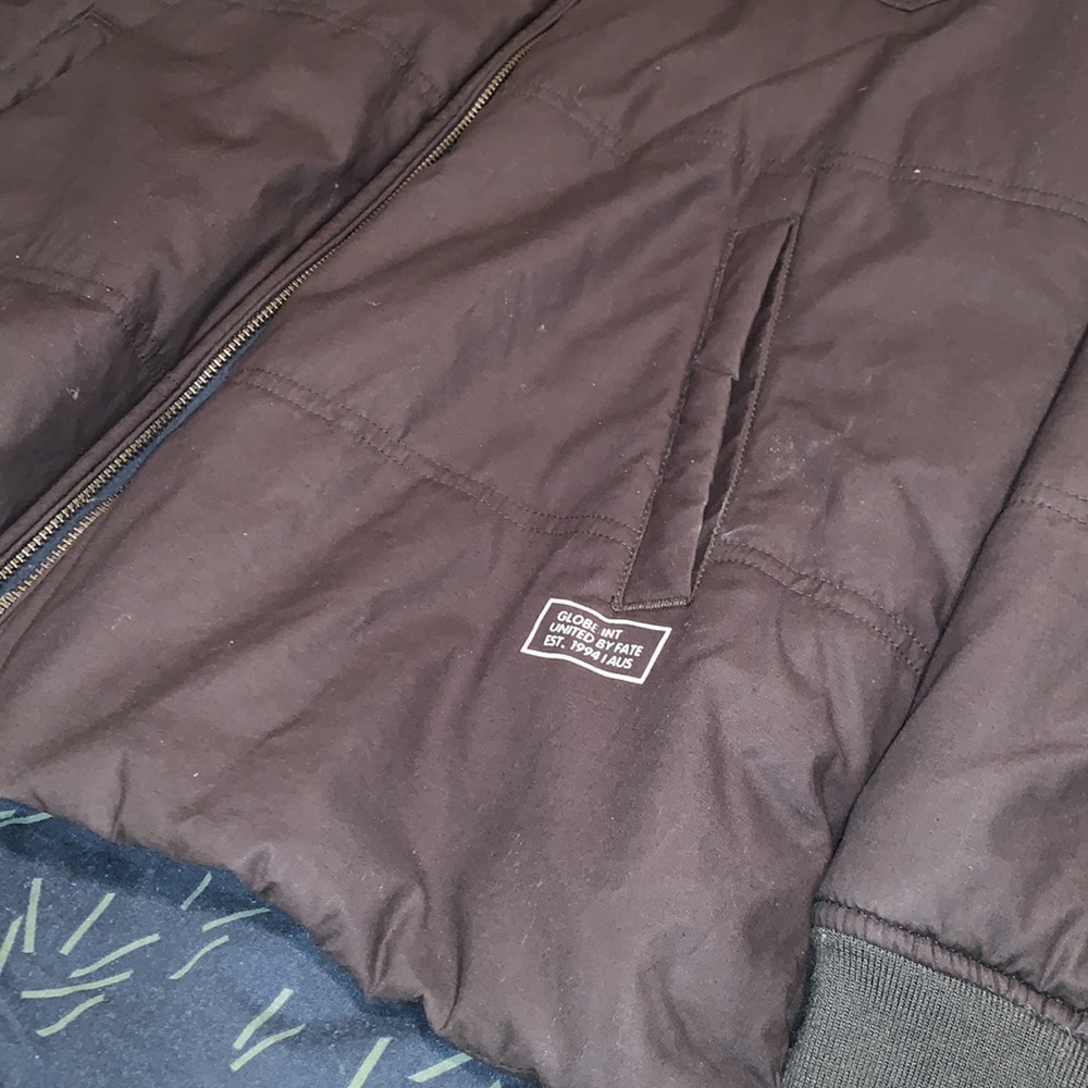Globe Jacket - Picture 5 of 8